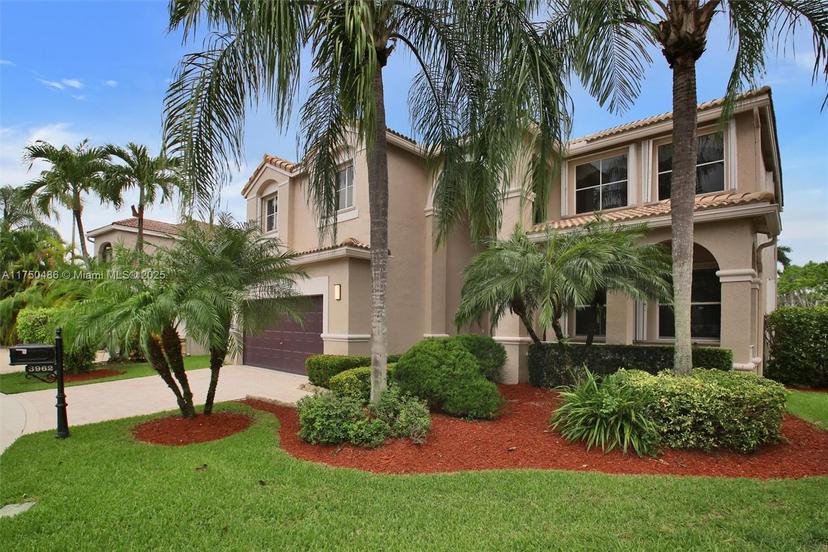 Picture of 3962 Pinewood Ln, Weston FL 33331