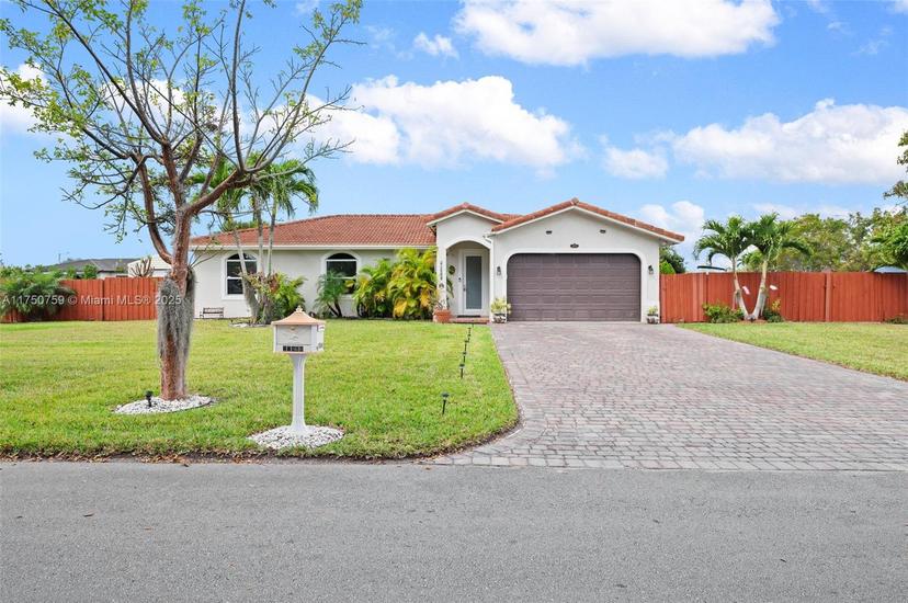 Picture of 27800 SW 154Th Ct, Homestead FL 33032