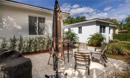 Picture of 380 Morningside Dr, Miami Springs, FL 33166