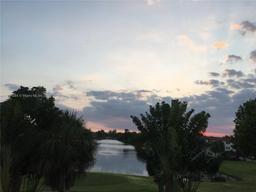 Picture of 411 S Hollybrook Dr # 308, Pembroke Pines, FL 33025