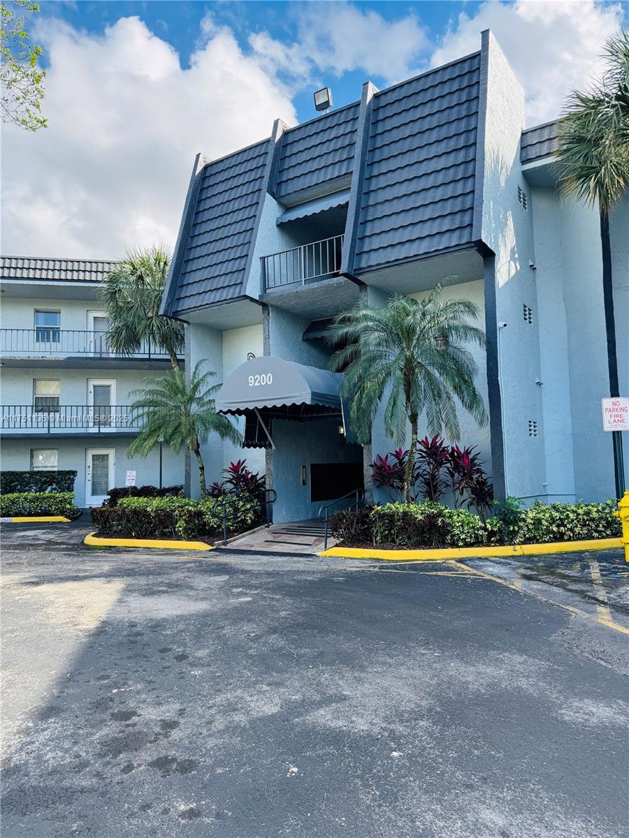 Picture of 9200 Lime Bay Blvd # 212, Tamarac, FL 33321