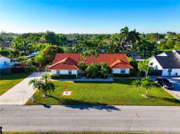 Picture of 18760 SW 294Th Ter, Homestead, FL 33030