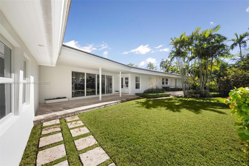 Picture of 335 Harbor Dr, Key Biscayne FL 33149