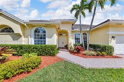 Picture of 6922 E Mariposa Cir E, Pembroke Pines, FL 33331