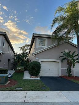 Picture of 2225 Salerno Cir # 2225, Weston, FL 33327