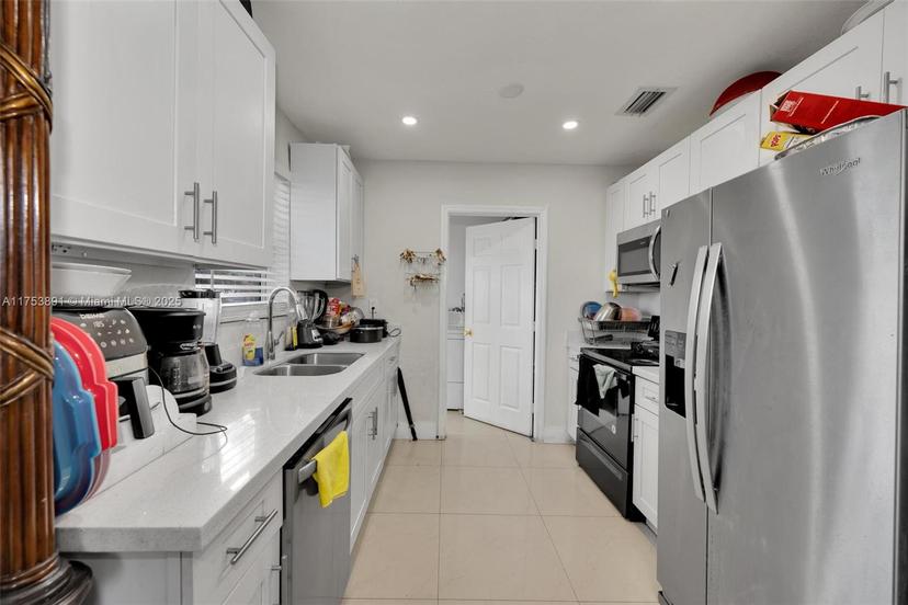 Picture of 11200 NW 17Th Ave, Miami FL 33167