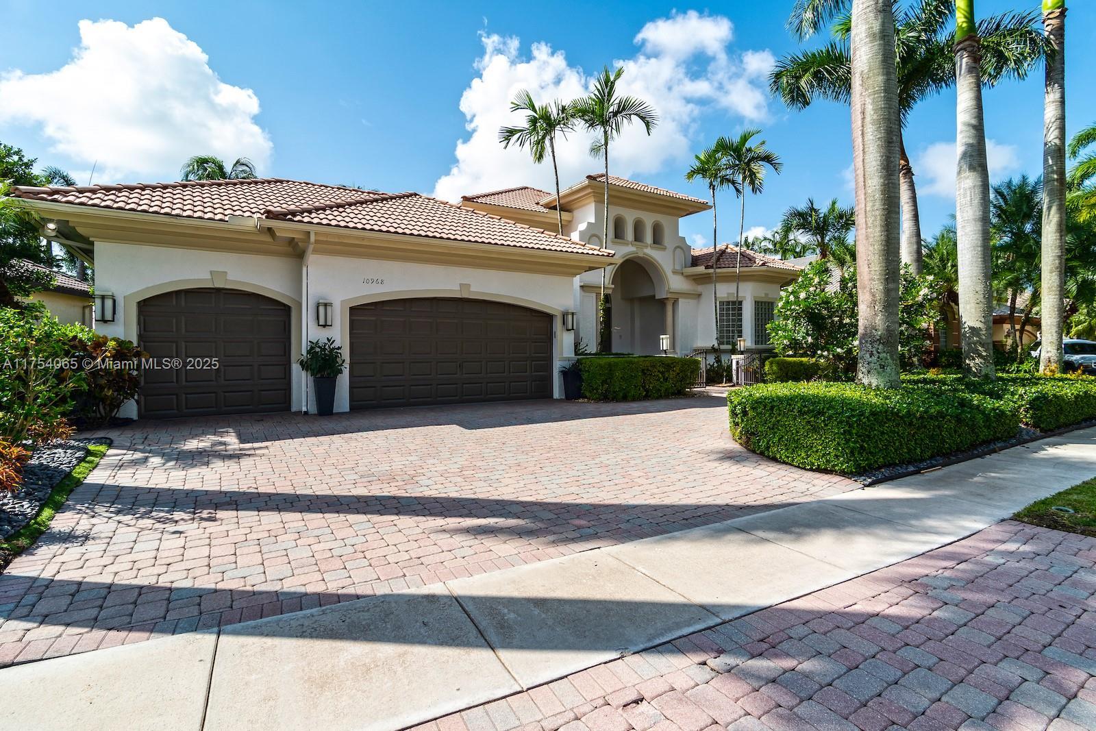 Picture of 10968 Canary Island Ct, Plantation, FL 33324