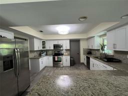 Picture of 811 Trascoro Ave, Coral Gables, FL 33134