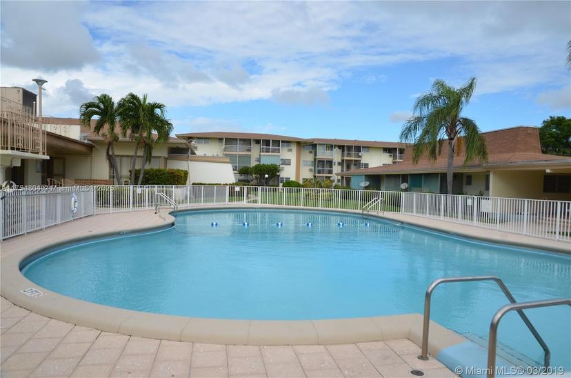 Picture of 17090 NE 14Th Ave # 312, North Miami Beach FL 33162