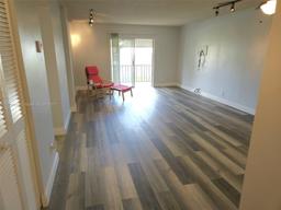 Picture of 3535 Broken Woods Dr # 106, Coral Springs, FL 33065