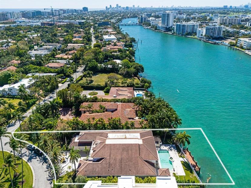 Picture of 166 Bal Bay Dr, Bal Harbour FL 33154