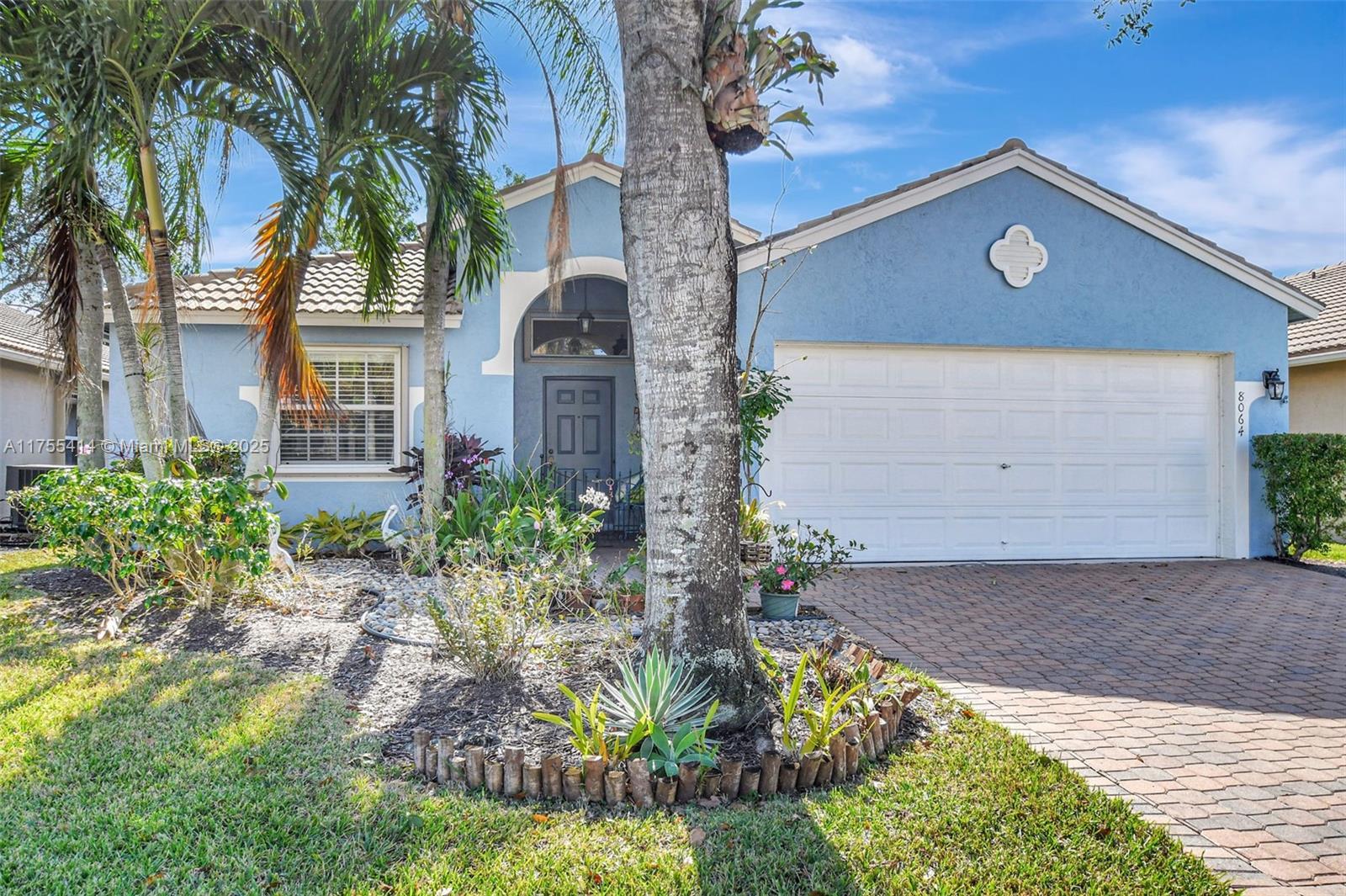 Picture of 8064 Florenza Dr, Boynton Beach, FL 33472