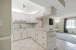 Picture of 700 SE 2Nd Ave # 311, Deerfield Beach, FL 33441