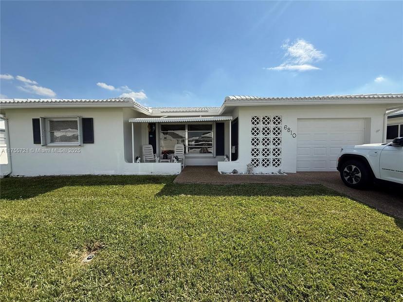 Picture of 6810 NW 75Th Dr, Tamarac FL 33321