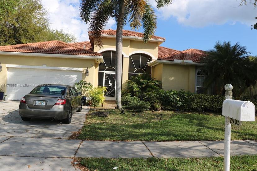 Picture of 2905 Fairways Dr, Homestead FL 33035