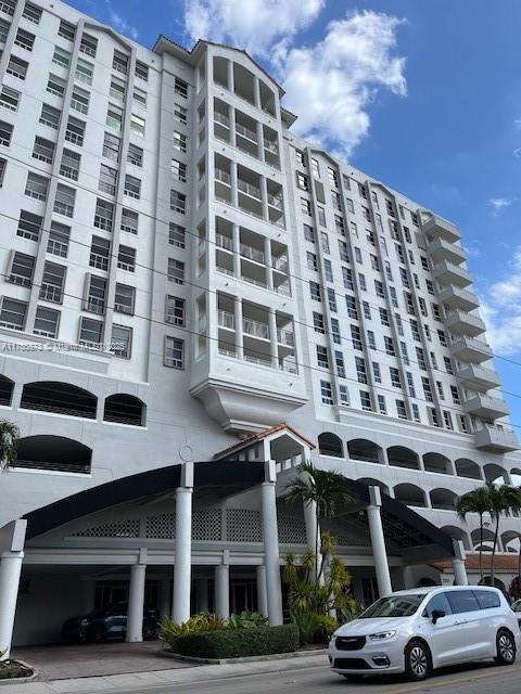 Picture of 2351 Douglas Rd # 1109, Miami, FL 33145