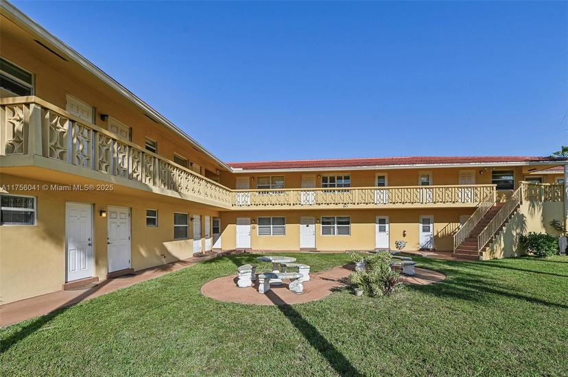 Picture of 90 NE 19Th Ave # 1, Deerfield Beach FL 33441