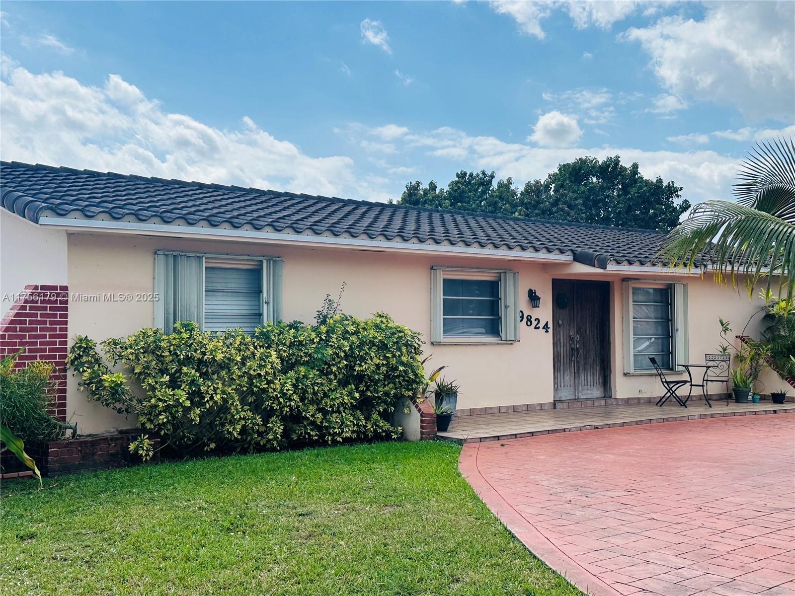 Picture of 9824 SW 26Th Ter, Miami, FL 33165