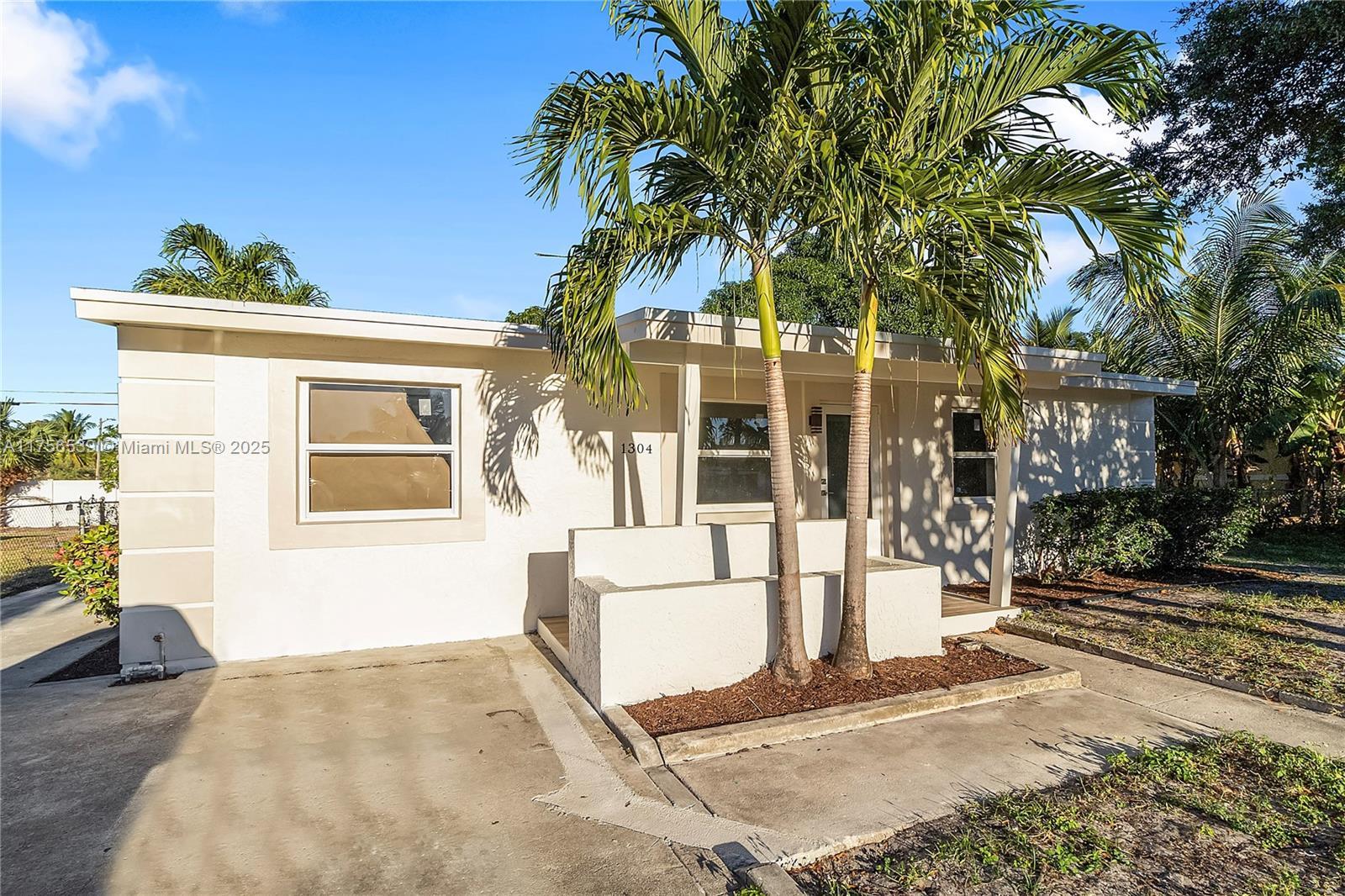 Picture of 1304 NW 19Th Ave, Fort Lauderdale, FL 33311