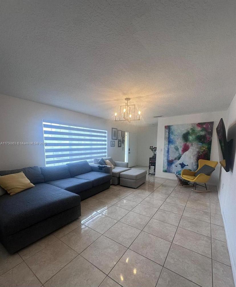 Picture of 240 Sandpiper Ave, Royal Palm Beach FL 33411