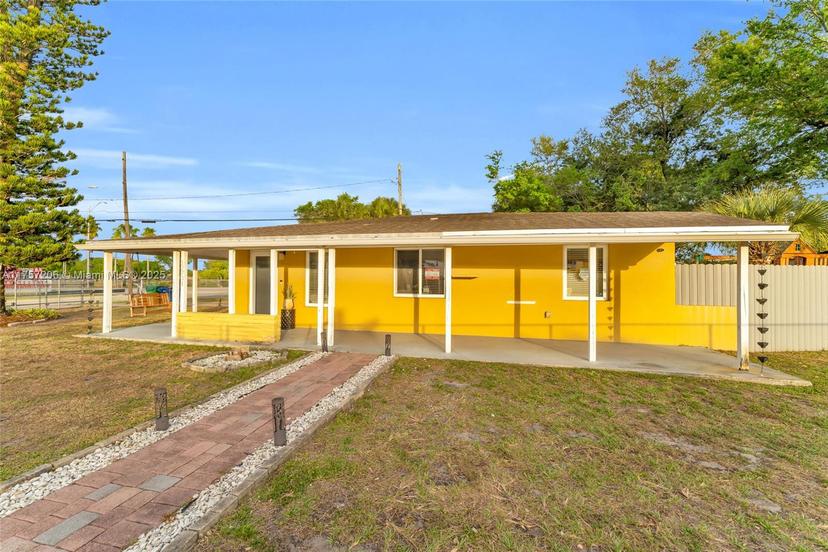 Picture of 12731 NW 22Nd Ct, Miami FL 33167