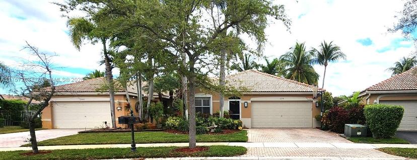 Picture of 1674 Orion Ln, Weston FL 33327