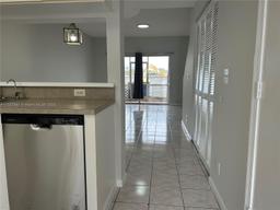 Picture of 4990 SW 31St Ter # 390, Dania Beach, FL 33312