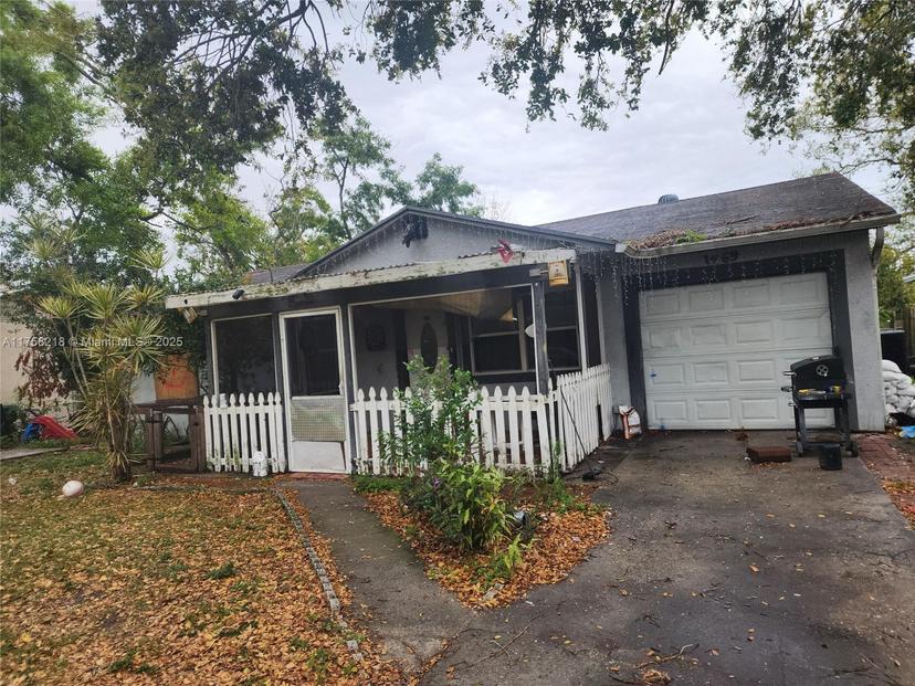 Picture of 1469 Young Av, Other City - In The State Of Florida FL 33756