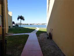 Picture of 1551 NE Miami Gardens Dr # 330, Miami, FL 33179