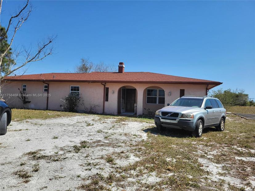 Picture of 21 Gould Road E, Lake Placid FL 33960