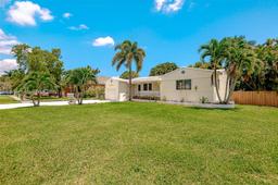 Picture of 13641 NE Miami Ct, Miami, FL 33161