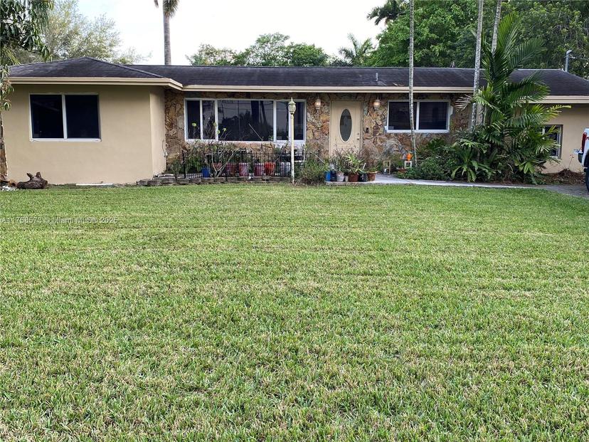 Picture of 160 NW 158Th St, Miami FL 33169