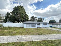 Picture of 18931 NW 42Nd Ct, Miami Gardens, FL 33055