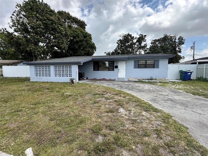 Picture of 18931 NW 42Nd Ct, Miami Gardens FL 33055