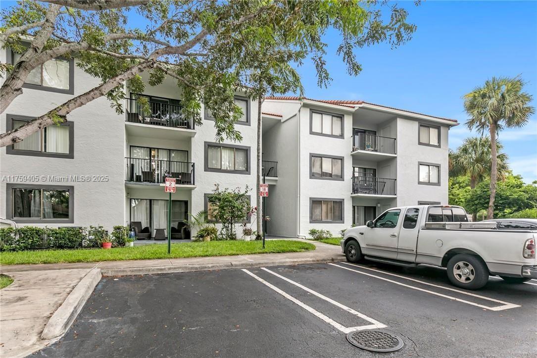 Picture of 9022 W Atlantic Blvd # 223, Coral Springs, FL 33071