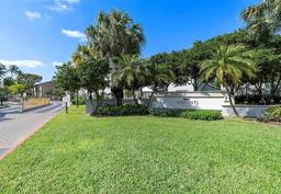 Picture of 9022 W Atlantic Blvd # 223, Coral Springs, FL 33071