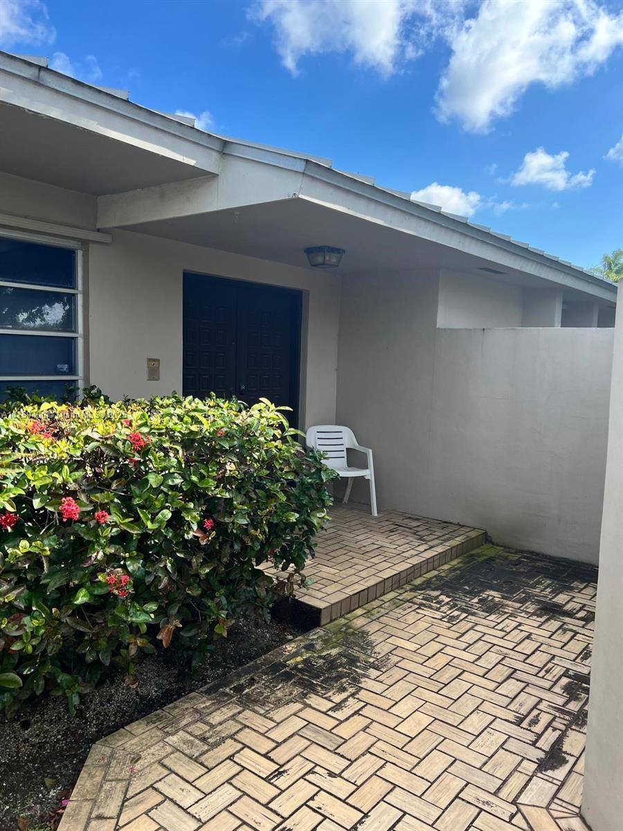 Picture of 12505 SW 99Th Ave, Miami, FL 33176