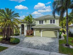 Picture of 10221 Blue Palm St, Plantation, FL 33324