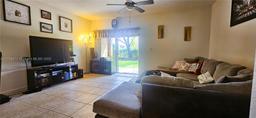 Picture of 8828 S Isles Cir # 8828, Tamarac, FL 33321