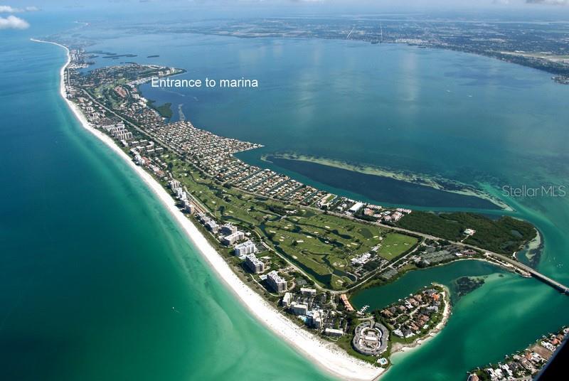 Picture of 2600 Harbourside Drive Unit C-04, Longboat Key FL 34228