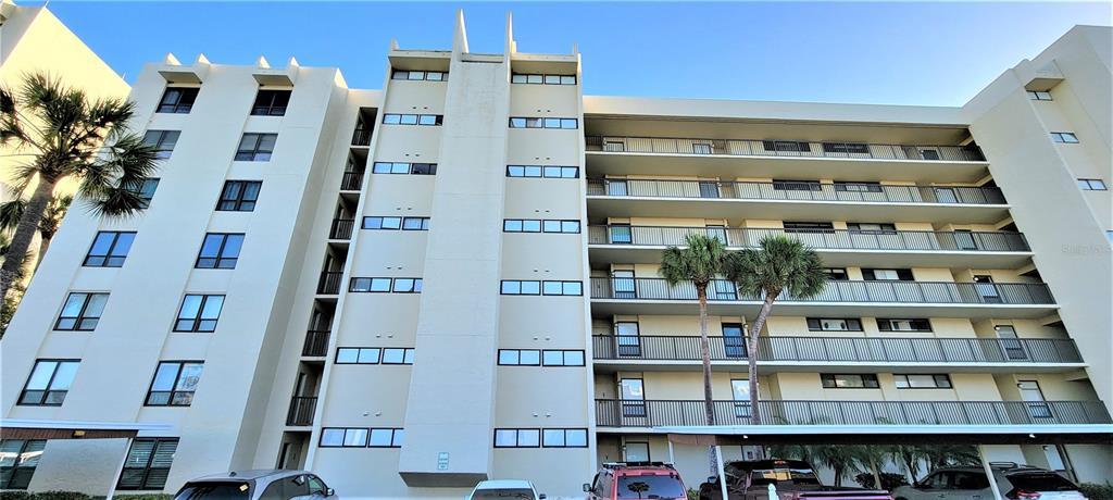 Picture of 2617 Cove Cay Drive Unit 107, Clearwater, FL 33760