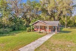 Picture of 5256 S 441 Highway, Lake City, FL 32025