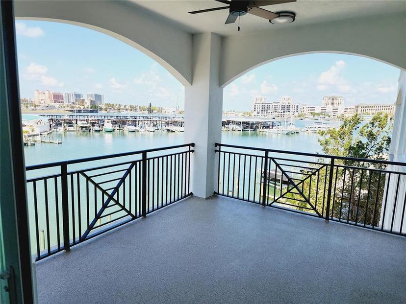 Picture of 211 Dolphin Point Unit 302, Clearwater FL 33767