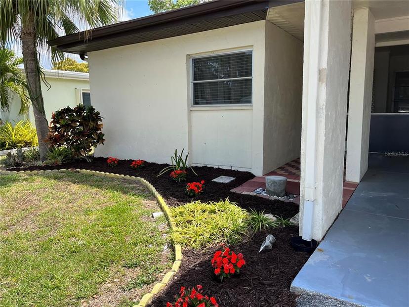 Picture of 6201 Green View Drive Unit 130, Sarasota FL 34231