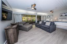 Picture of 36750 Us Highway 19 N Unit 3-209, Palm Harbor, FL 34684