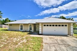 Picture of 814 Cambridge Way, Lake Wales, FL 33853