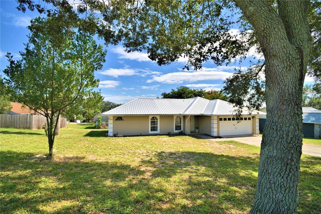 Picture of 814 Cambridge Way, Lake Wales, FL 33853