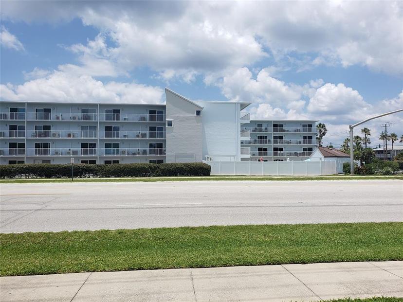 Picture of 3700 S Atlantic Avenue Unit 301, New Smyrna Beach FL 32169