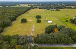 Picture of 6677 W Highway 318, Reddick, FL 32686