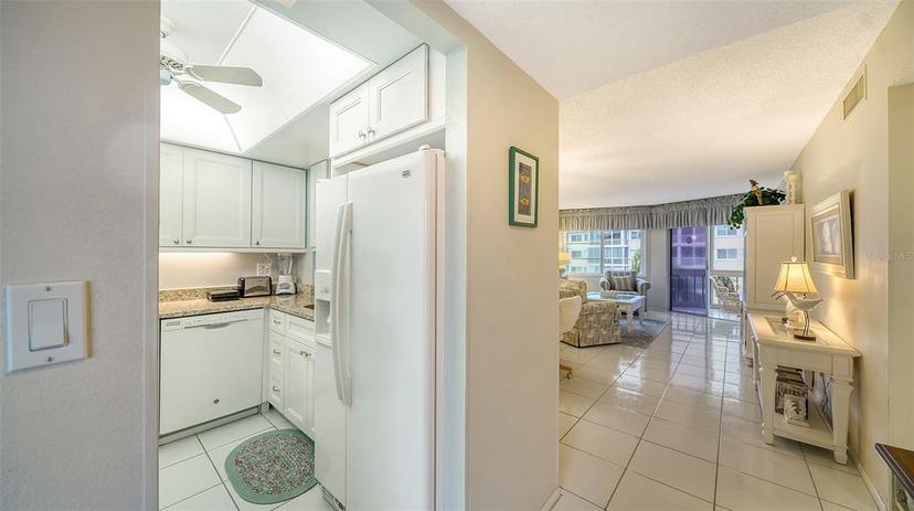 Picture of 1250 N Portofino Drive Unit 305Mar, Sarasota FL 34242